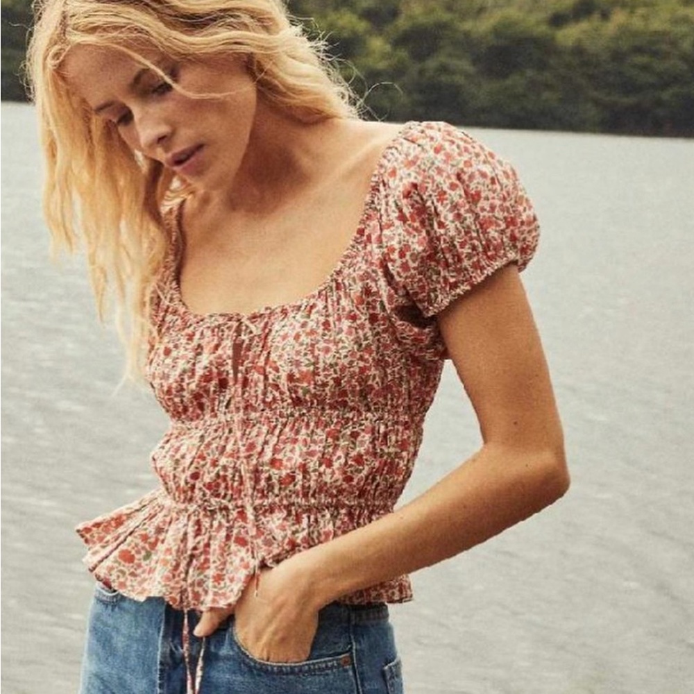 Doen Adie Top in Coral Poppy Bell Floral